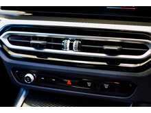 BMW M3 TOURING IN BLACK SAPPHIRE (METALLIC)