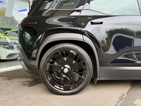 Hyper Range 113kWh Ultra SUV 5dr Electric Auto 4WDE (Dual Motor) (564 bhp)