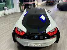 BMW I8 FINISHED IN CRYSTAL WHITE (PEARL)