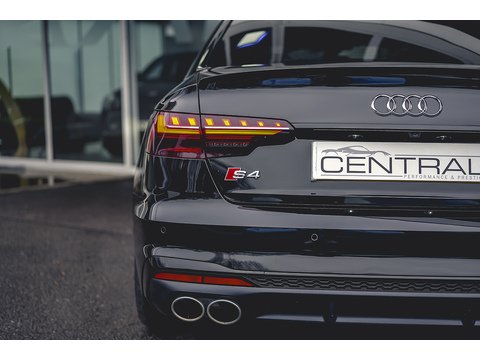 3.0 TDI V6 Black Edition Saloon 4dr Diesel Tiptronic quattro Euro 6 (s/s) (347 ps)