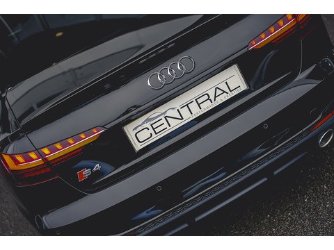 3.0 TDI V6 Black Edition Saloon 4dr Diesel Tiptronic quattro Euro 6 (s/s) (347 ps)