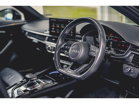 3.0 TDI V6 Black Edition Saloon 4dr Diesel Tiptronic quattro Euro 6 (s/s) (347 ps)