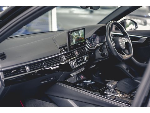 3.0 TDI V6 Black Edition Saloon 4dr Diesel Tiptronic quattro Euro 6 (s/s) (347 ps)