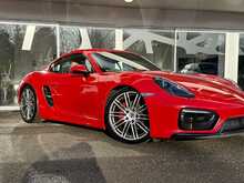 PORSCHE CAYMAN GTS IN CARMINE RED