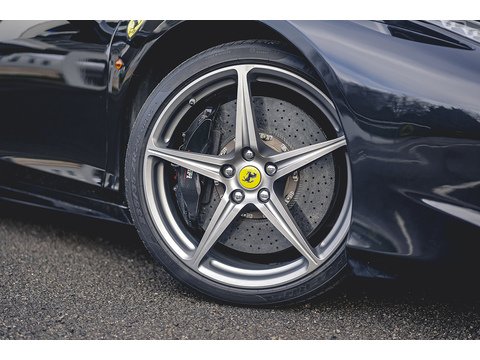 4.5 Italia Coupe 2dr Petrol F1 DCT Euro 5 (570 bhp)