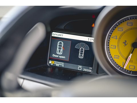 4.5 Italia Coupe 2dr Petrol F1 DCT Euro 5 (570 bhp)