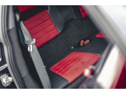 Coupe 3.5 Manual Petrol