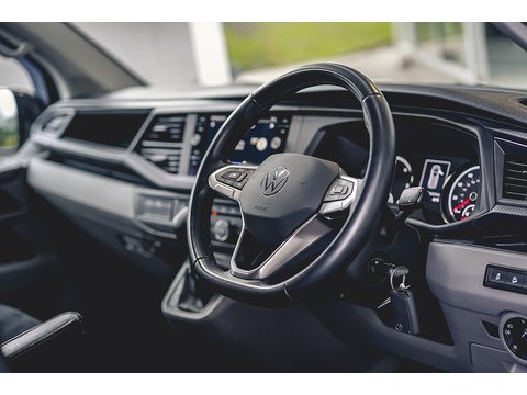 2.0 BiTDI T32 Highline Kombi Double Cab 5dr Diesel DSG 4Motion SWB Euro 6 (s/s) (204 ps)