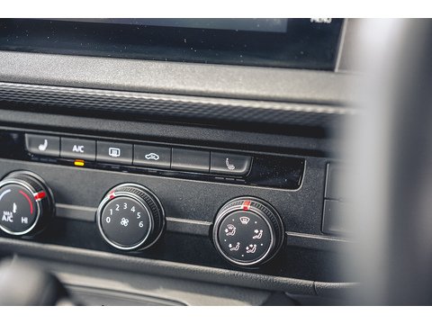 2.0 BiTDI T32 Highline Kombi Double Cab 5dr Diesel DSG 4Motion SWB Euro 6 (s/s) (204 ps)