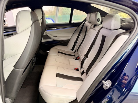 4.4 V8 GPF Saloon 4dr Petrol Steptronic xDrive Euro 6 (s/s) (600 ps)