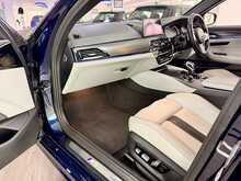 BMW M5 FINISHED IN TANZINITE BLUE