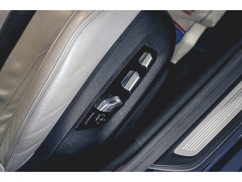 4.4 V8 GPF Saloon 4dr Petrol Steptronic xDrive Euro 6 (s/s) (600 ps)
