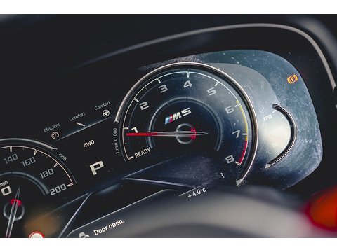 4.4 V8 GPF Saloon 4dr Petrol Steptronic xDrive Euro 6 (s/s) (600 ps)