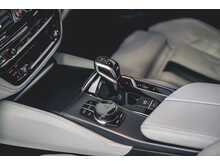 BMW M5 FINISHED IN TANZINITE BLUE