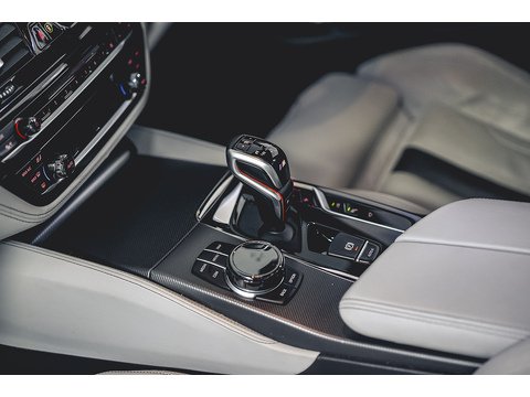 4.4 V8 GPF Saloon 4dr Petrol Steptronic xDrive Euro 6 (s/s) (600 ps)