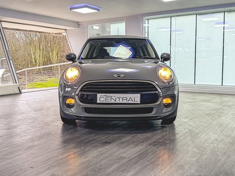 1.2 One Hatchback 5dr Petrol Manual Euro 6 (s/s) (102 ps)