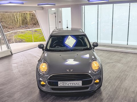 1.2 One Hatchback 5dr Petrol Manual Euro 6 (s/s) (102 ps)