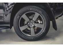 LAND ROVER DEFENDER 90 X-DYNAMIC