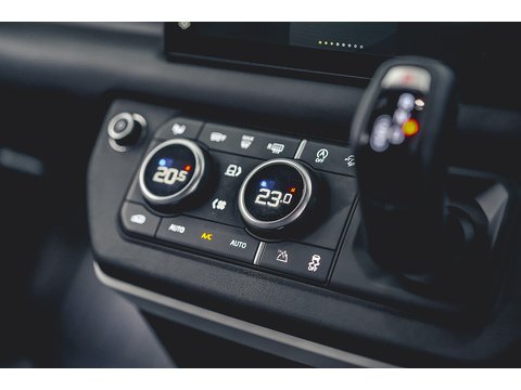 3.0 D250 MHEV X-Dynamic HSE Hard Top SUV 3dr Diesel Auto 4WD SWB Euro 6 (s/s) (250 ps)