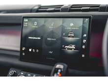 LAND ROVER DEFENDER 90 X-DYNAMIC