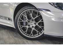 PORSCHE 911 992.2 CARRERA FINISHED IN ICE GREY