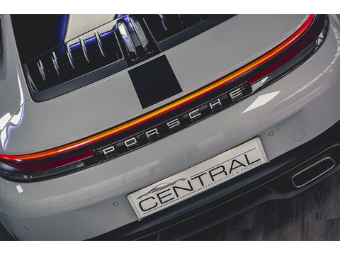 3.0T 992 Carrera Coupe 2dr Petrol PDK Euro 6 (s/s) (394 ps)