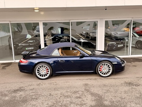 3.8 997 Carrera S Cabriolet 2dr Petrol Manual (277 g/km, 350 bhp)