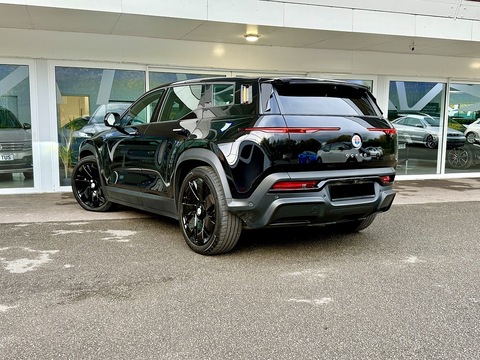 Hyper Range 113kWh Ultra SUV 5dr Electric Auto 4WDE (Dual Motor) (564 bhp)