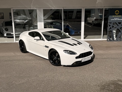 Vantage  Hatchback 5.9 Manual Petrol