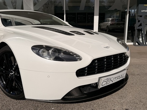 Vantage  Hatchback 5.9 Manual Petrol