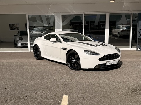 Vantage  Hatchback 5.9 Manual Petrol
