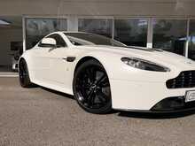 ASTON MARTIN V12 VANTAGE IN PEARLESCENT WHITE