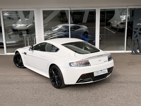 Vantage  Hatchback 5.9 Manual Petrol