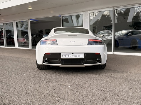 Vantage  Hatchback 5.9 Manual Petrol