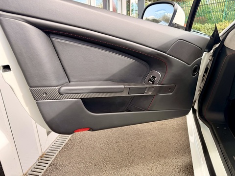 Vantage  Hatchback 5.9 Manual Petrol