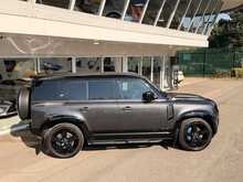 LAND ROVER DEFENDER 110 X DYNAMIC HSE