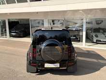 LAND ROVER DEFENDER 110 X DYNAMIC HSE