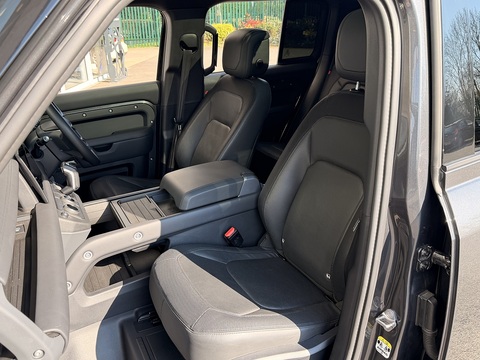 3.0 D300 MHEV X-Dynamic HSE SUV 5dr Diesel Auto 4WD Euro 6 (s/s) (300 ps)