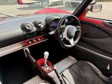 LOTUS ELISE SPORT 220 IN ARDENT RED