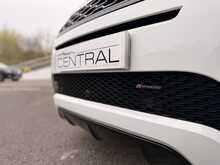 LAND ROVER EVOQUE IN FUJI WHITE