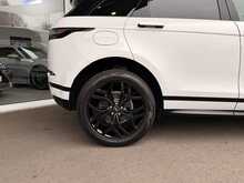 LAND ROVER EVOQUE IN FUJI WHITE