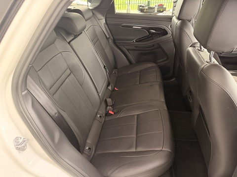 2.0 D200 MHEV Edition SUV 5dr Diesel Auto 4WD Euro 6 (s/s) (204 ps)