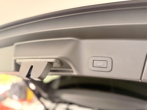 2.0 D200 MHEV Edition SUV 5dr Diesel Auto 4WD Euro 6 (s/s) (204 ps)