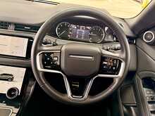 LAND ROVER EVOQUE IN FUJI WHITE