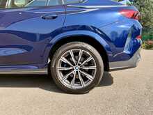 BMW X6 30D FINISHED IN TANZANITE BLUE