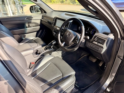 Musso  Pickup 2.2 Automatic Diesel