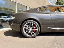 ASTON MARTIN DB9 V12 FINISHED IN QUANTUM SILVER