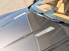 ASTON MARTIN DB9 V12 FINISHED IN QUANTUM SILVER