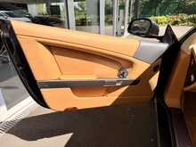 ASTON MARTIN DB9 V12 FINISHED IN QUANTUM SILVER