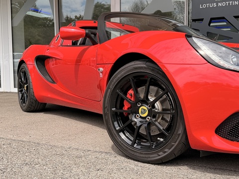 Lotus Elise Sport 220